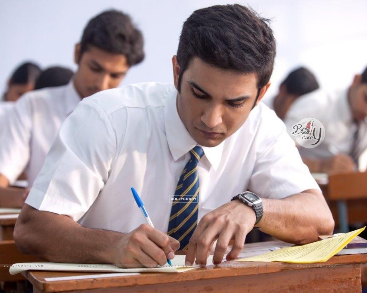 Wallpaper Singh Rajput starring M.S.Dhoni: The Untold