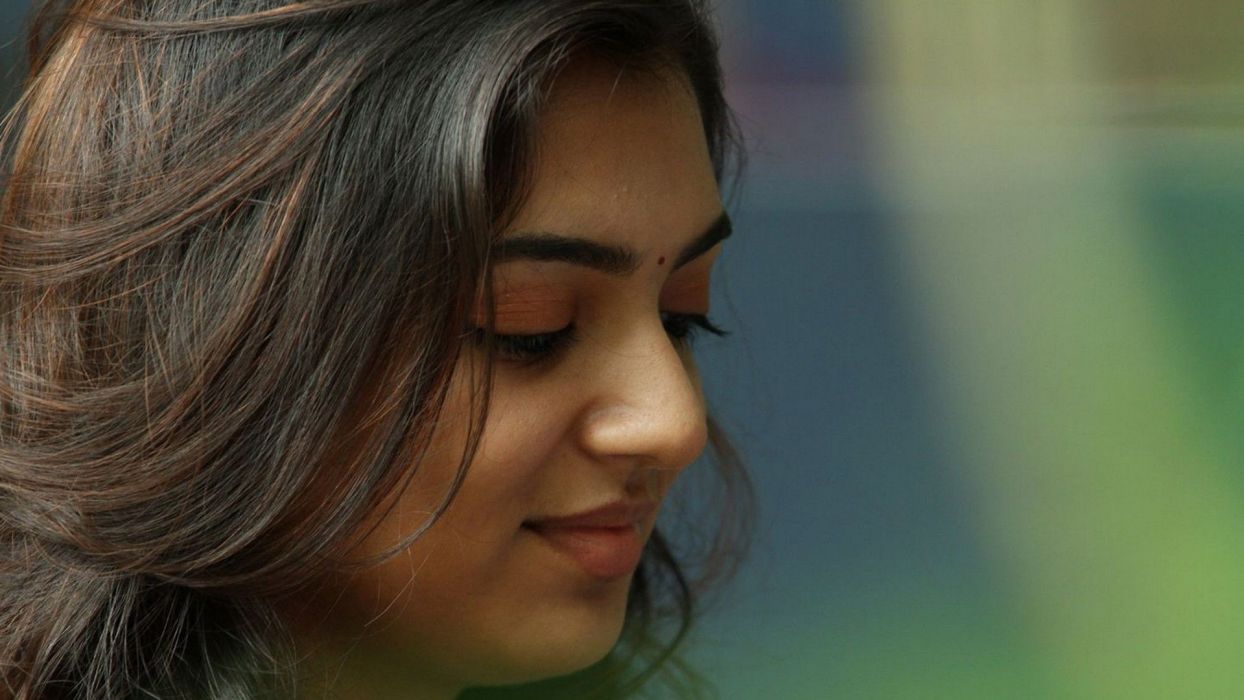 Nazriya Nazim wallpaperx1080