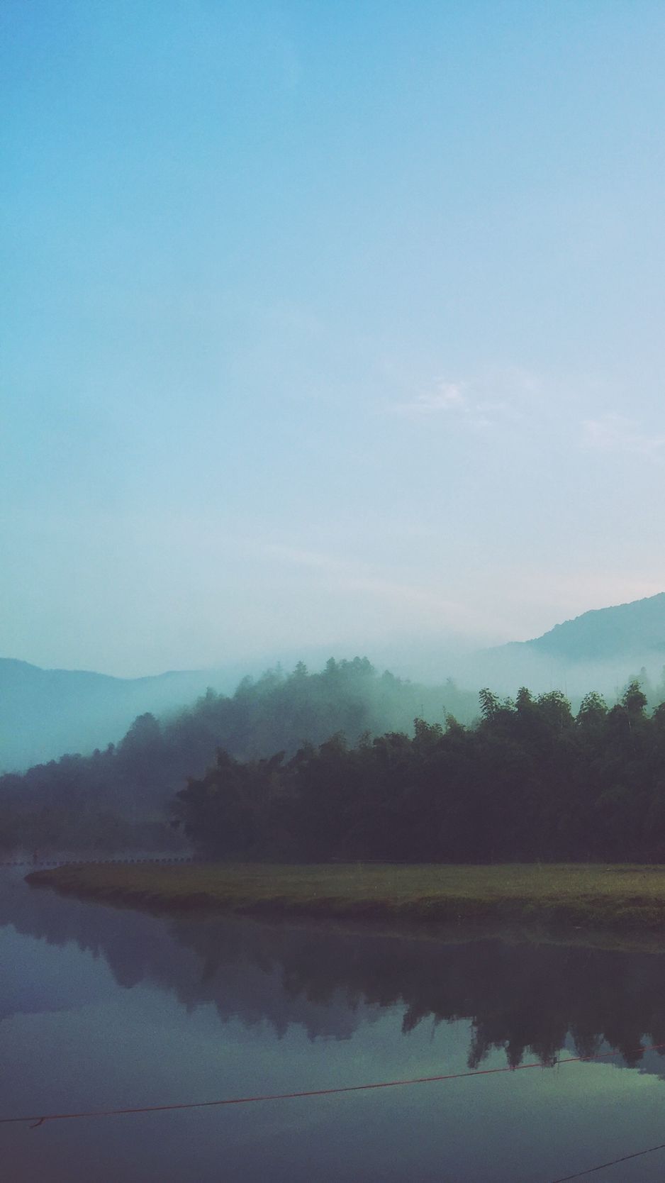 Download Wallpaper 938x1668 Fog, River, Morning Iphone 8 7 6s 6