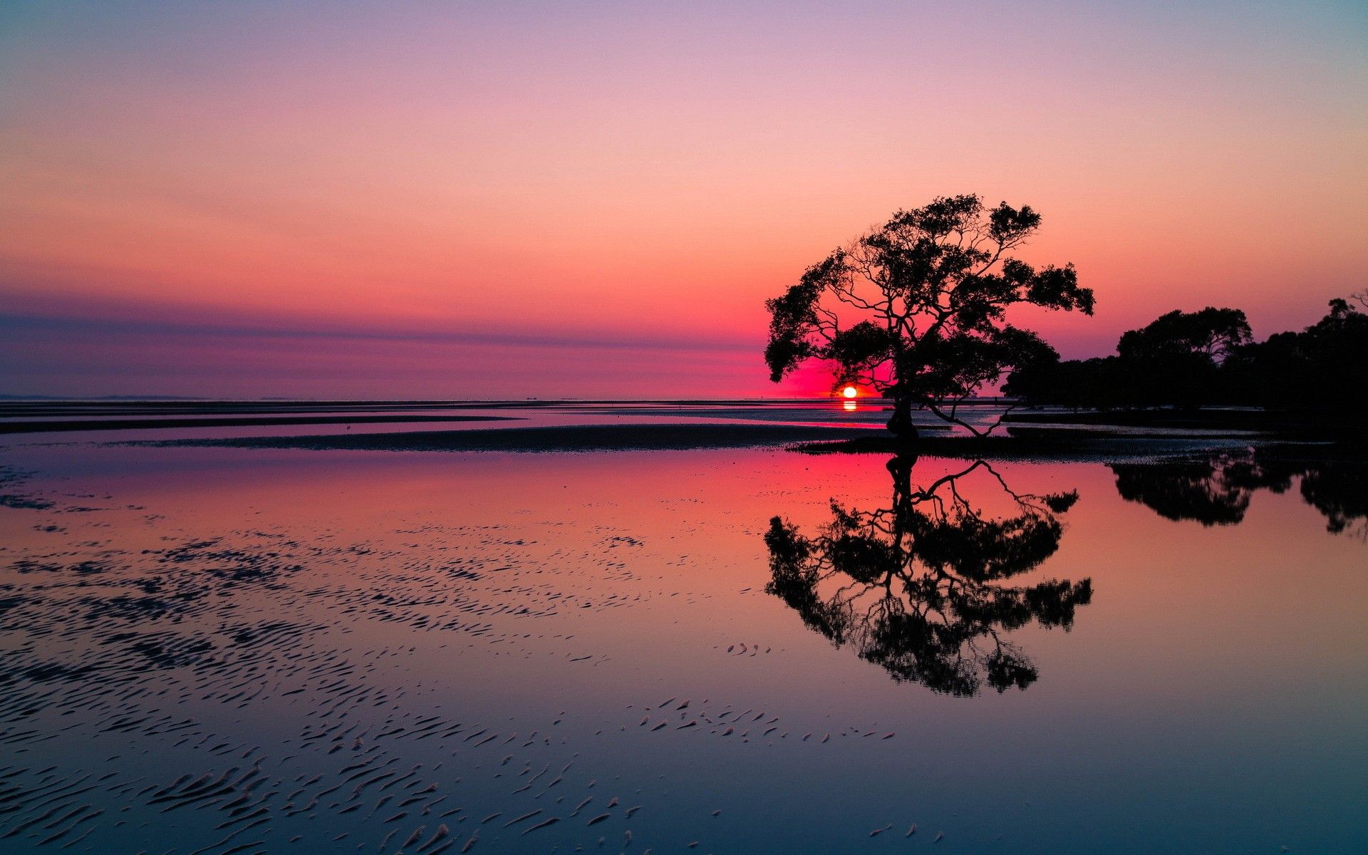 Daily Wallpaper: Nudgee Beach, Australia. I Like To Waste My Time