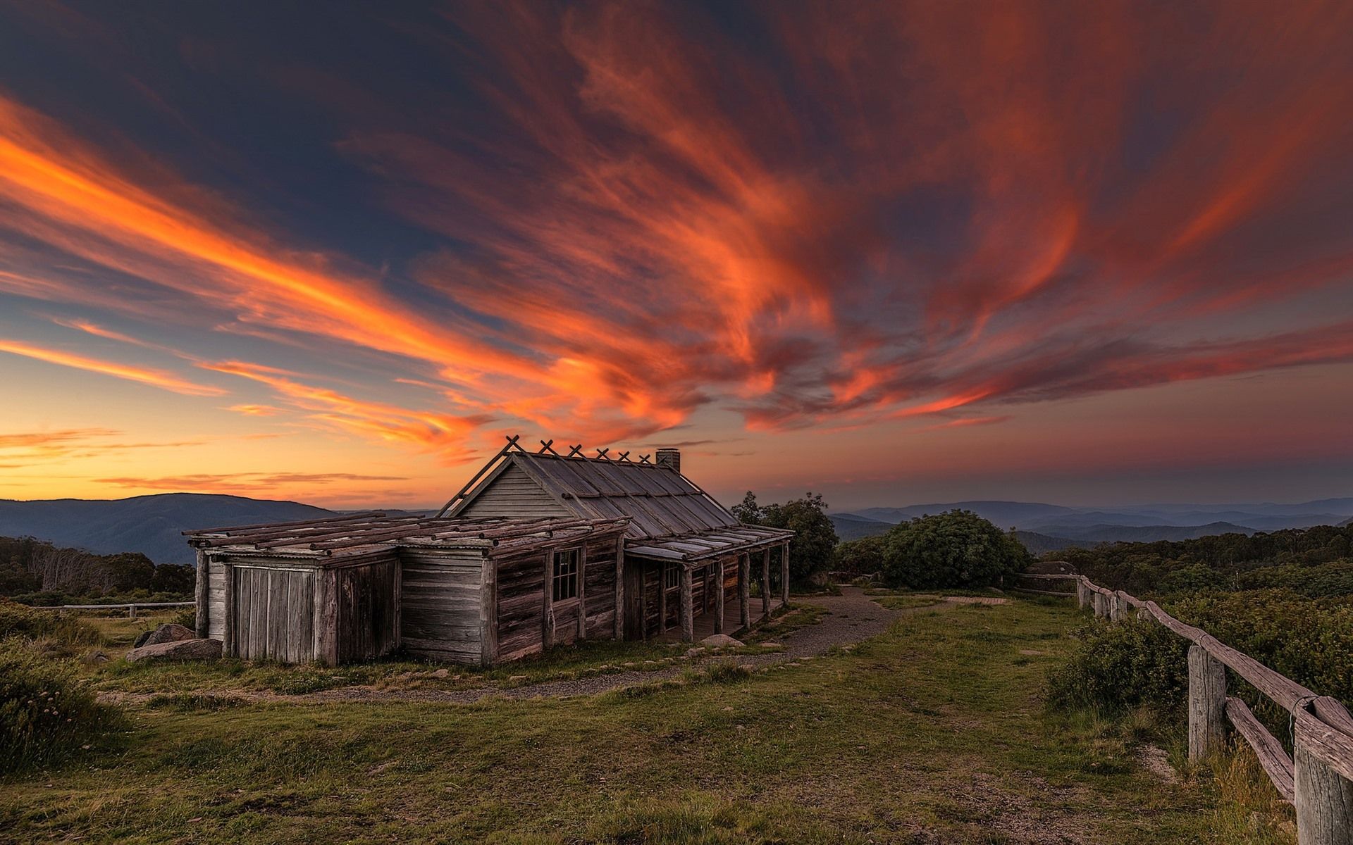 Wallpaper Wood house, red sky, clouds, sunset, Australia, Victoria