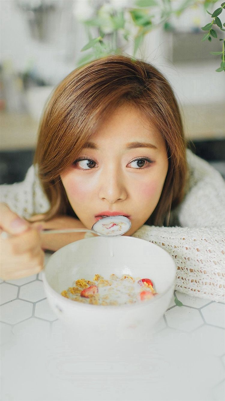 Girl Kpop Tzuyu Twice iPhone 8 Wallpaper Free Download