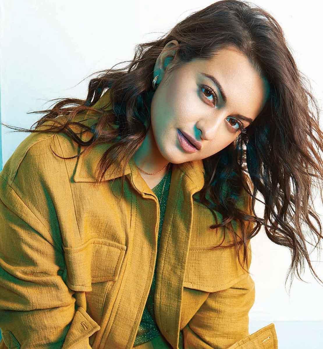 Sonakshi Sinha Wallpaper HD 2019 for Android