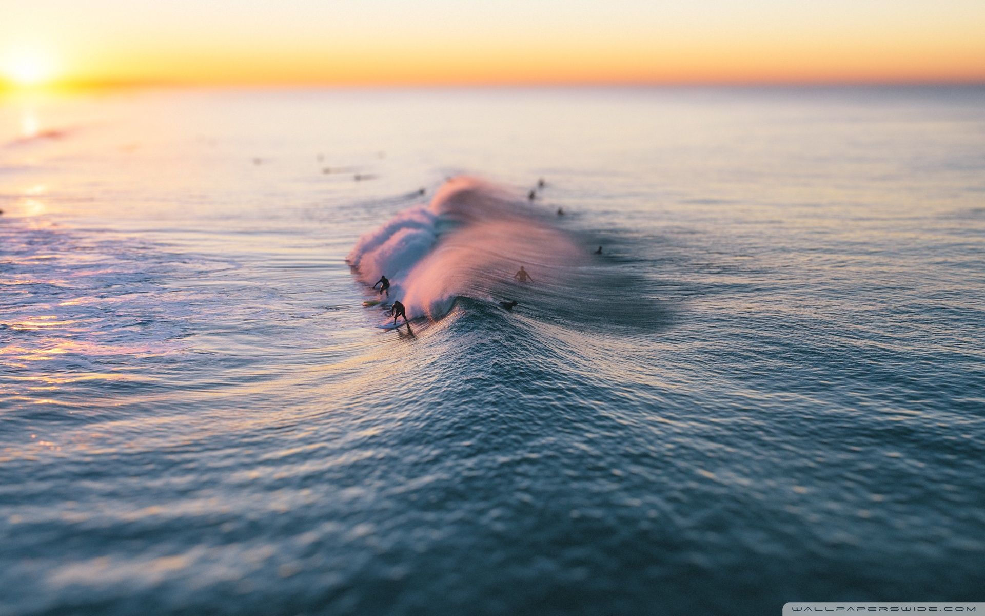 Surfing, Wave, Pacific Ocean, California Ultra HD Desktop