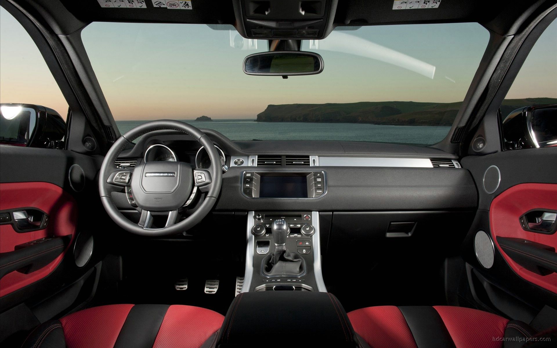 Range Rover Evoque 5 Door Interior Wallpaper. HD Car Wallpaper