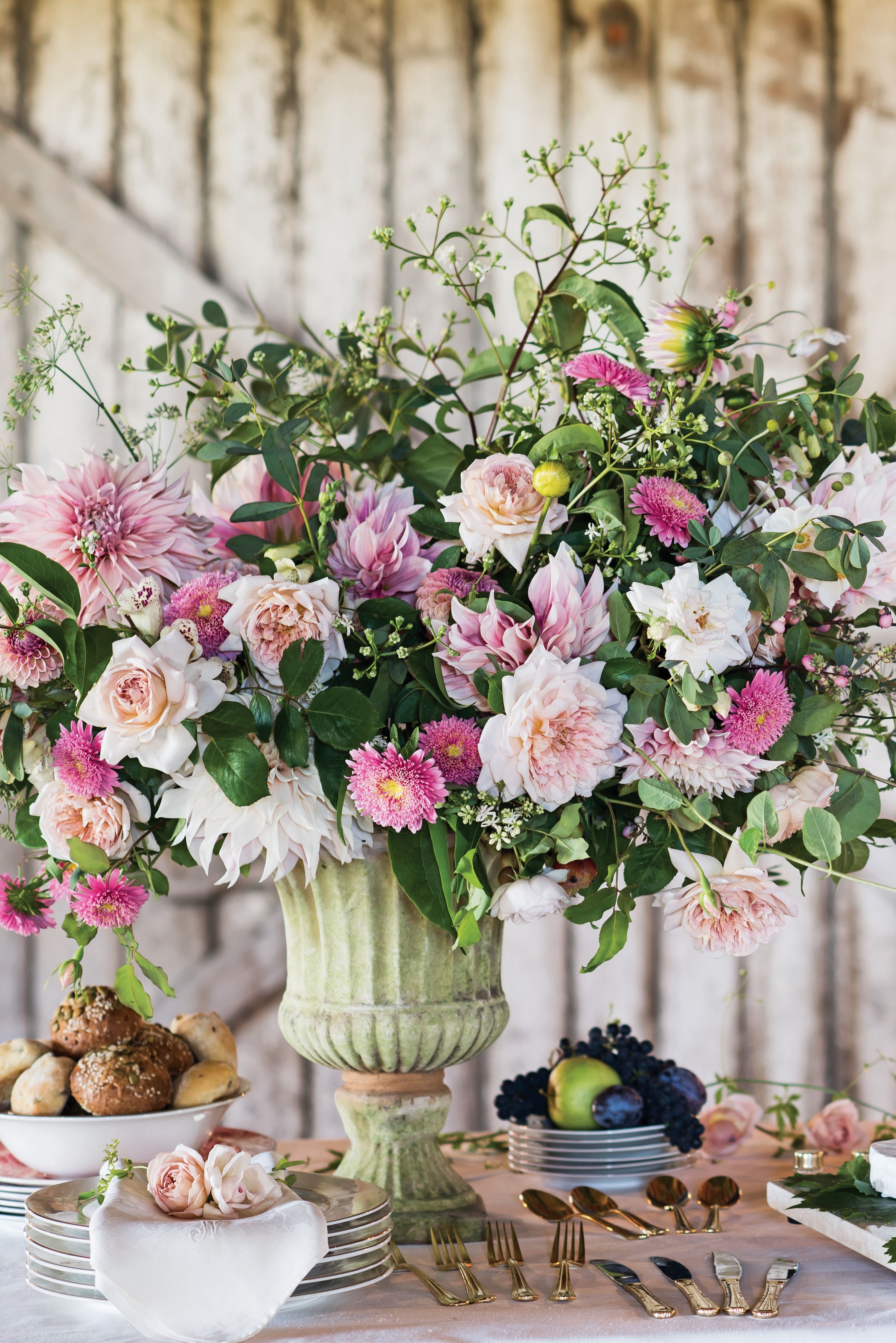 How to Make a Mixed Spring Bouquet. Beautiful