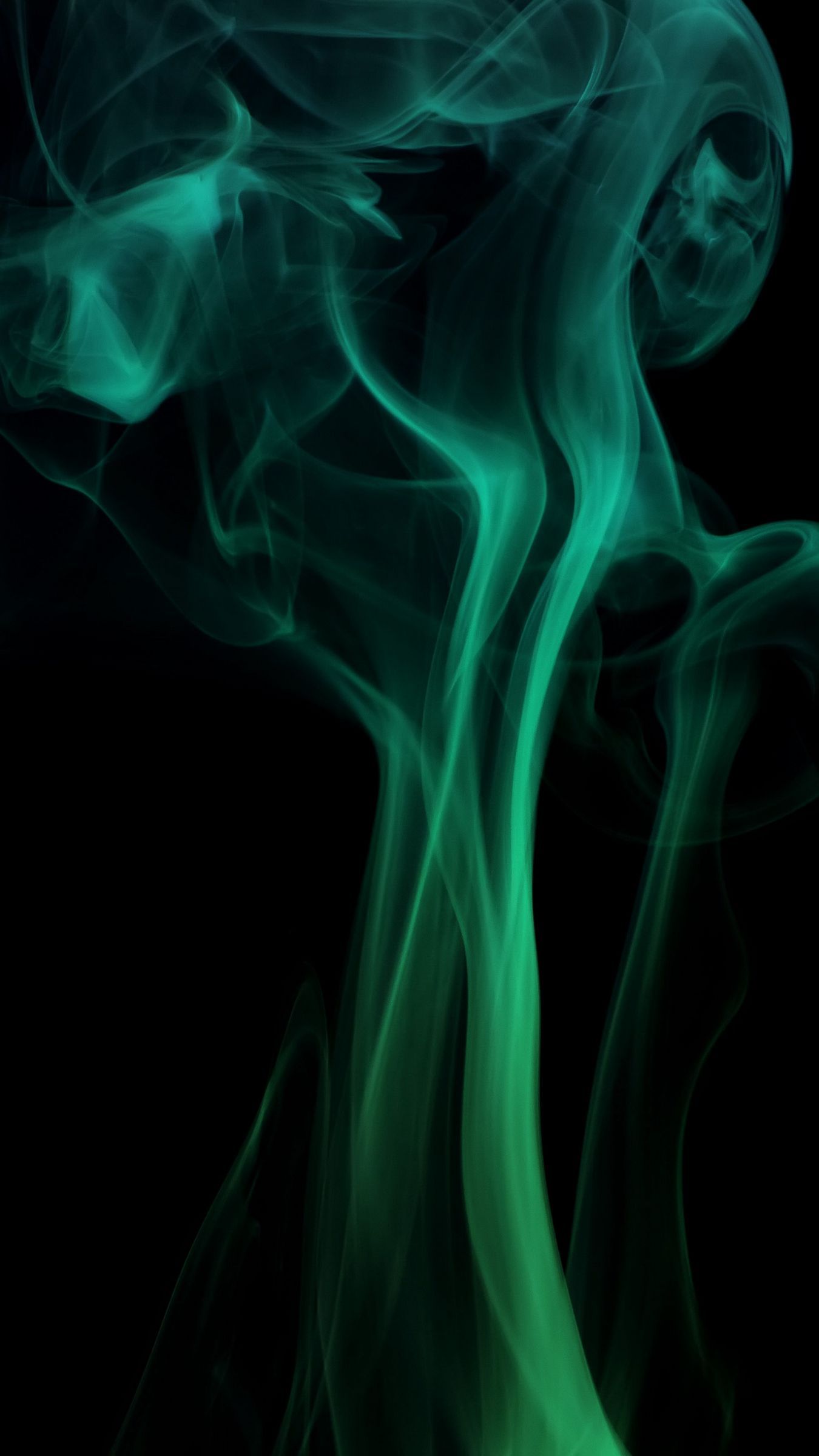 Download wallpaper 1350x2400 smoke, shroud, colored smoke, green
