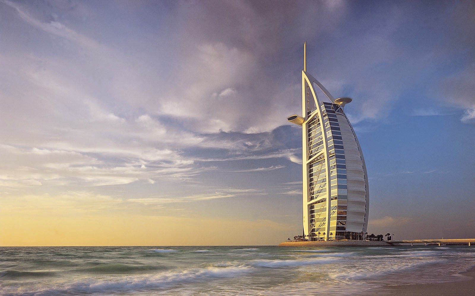wallpaper: Burj Al Arab Dubai Wallpaper