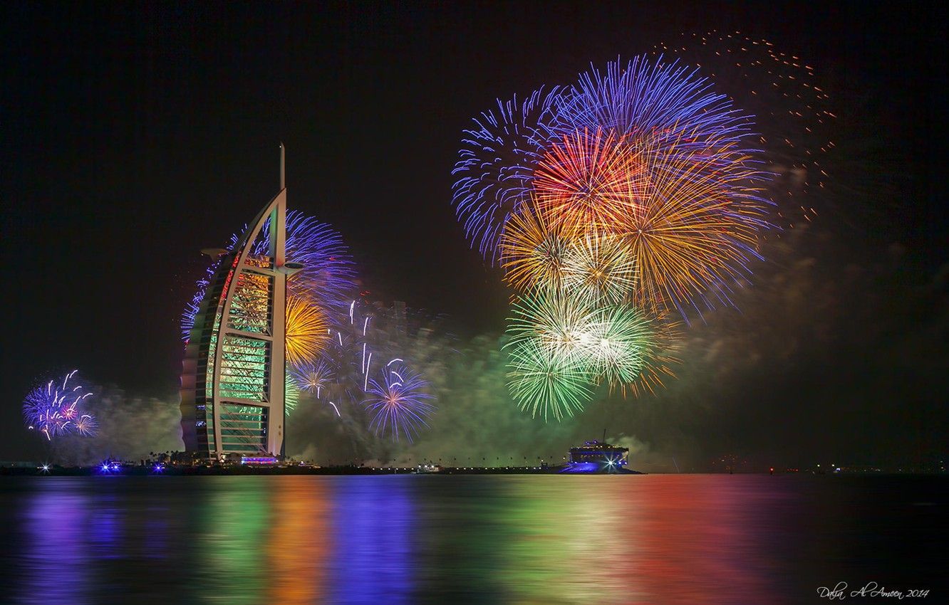 Wallpaper night, lights, new year, Dubai, fireworks, the hotel