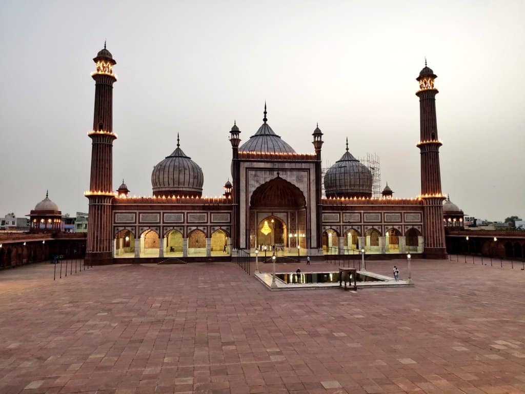 Historical Jama Masjid remains closed