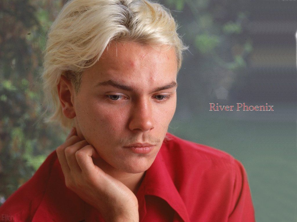 River Phoenix Wallpaper. River phoenix, Famous faces, Actors