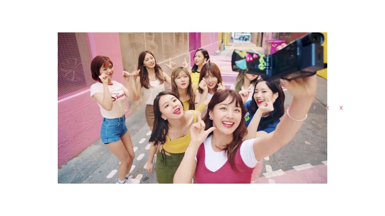 TWICE (트와이스) LIKEY M V Photo & Wallpaper