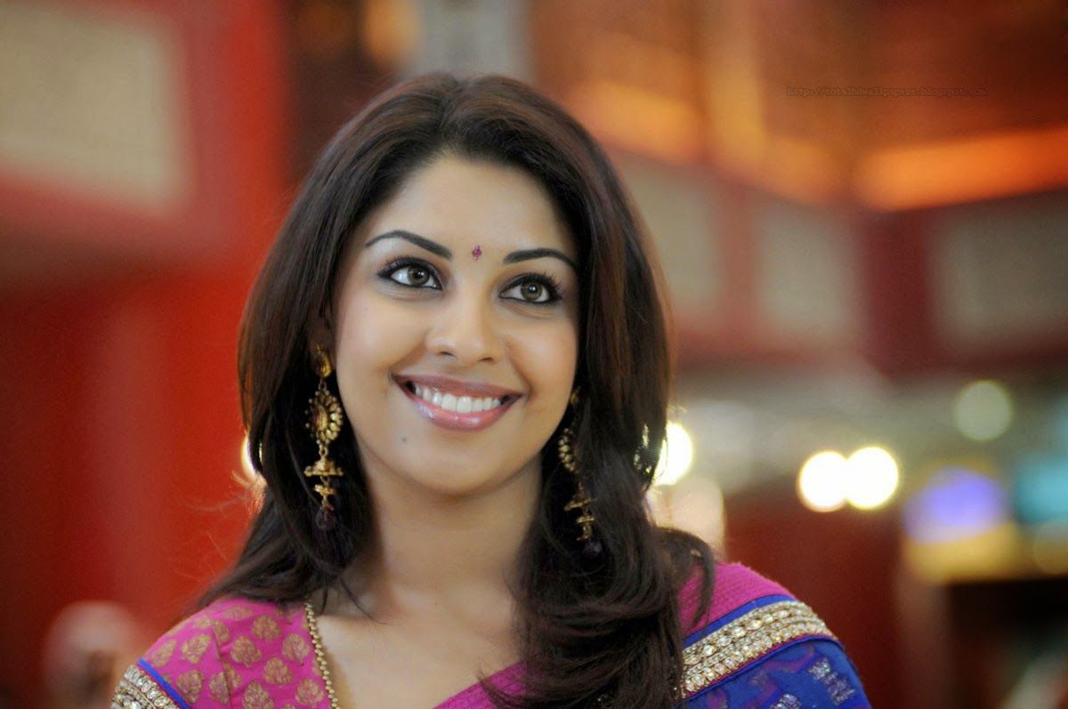 Richa Gangopadhyay Wallpaper Actress Heroine Name 2018