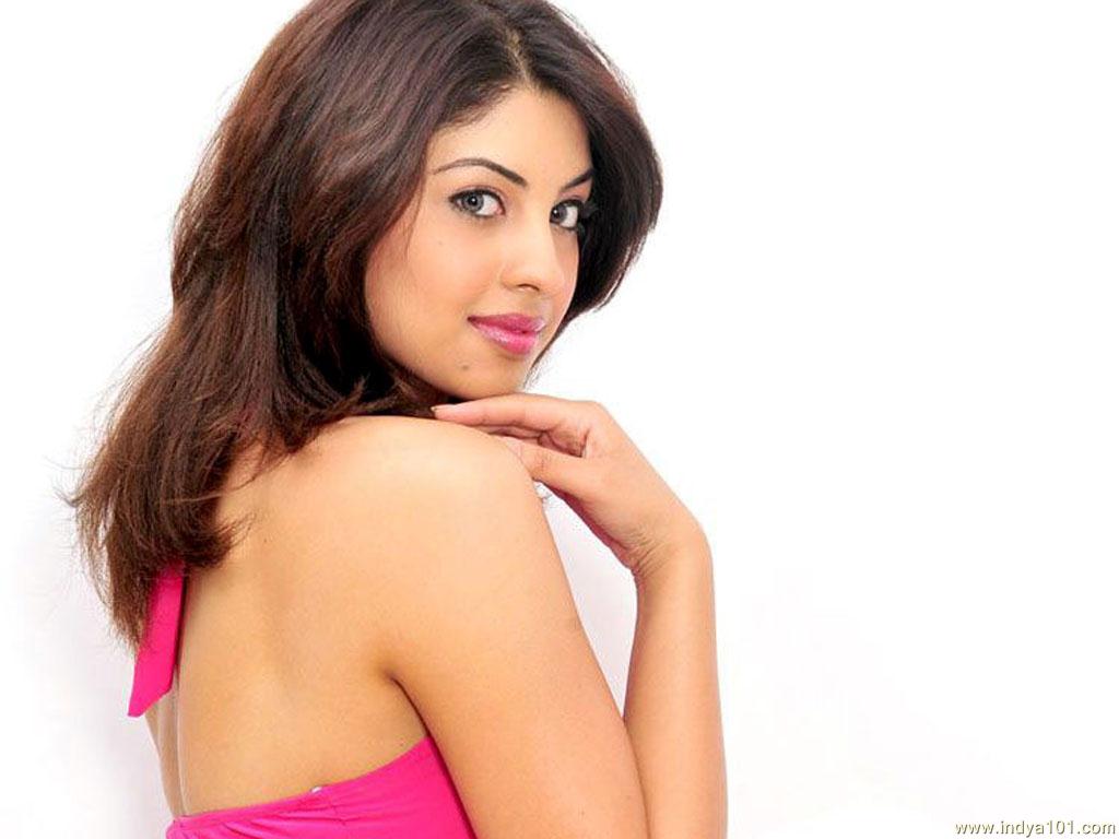 HD Creative Richa Gangopadhyay Picture