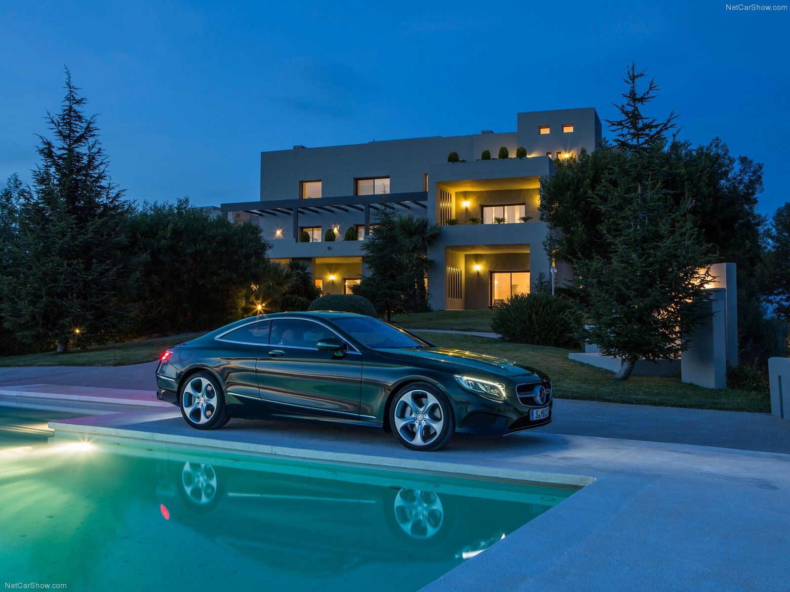 Mercedes Benz S Class Coupe Picture. Mercedes Benz Photo