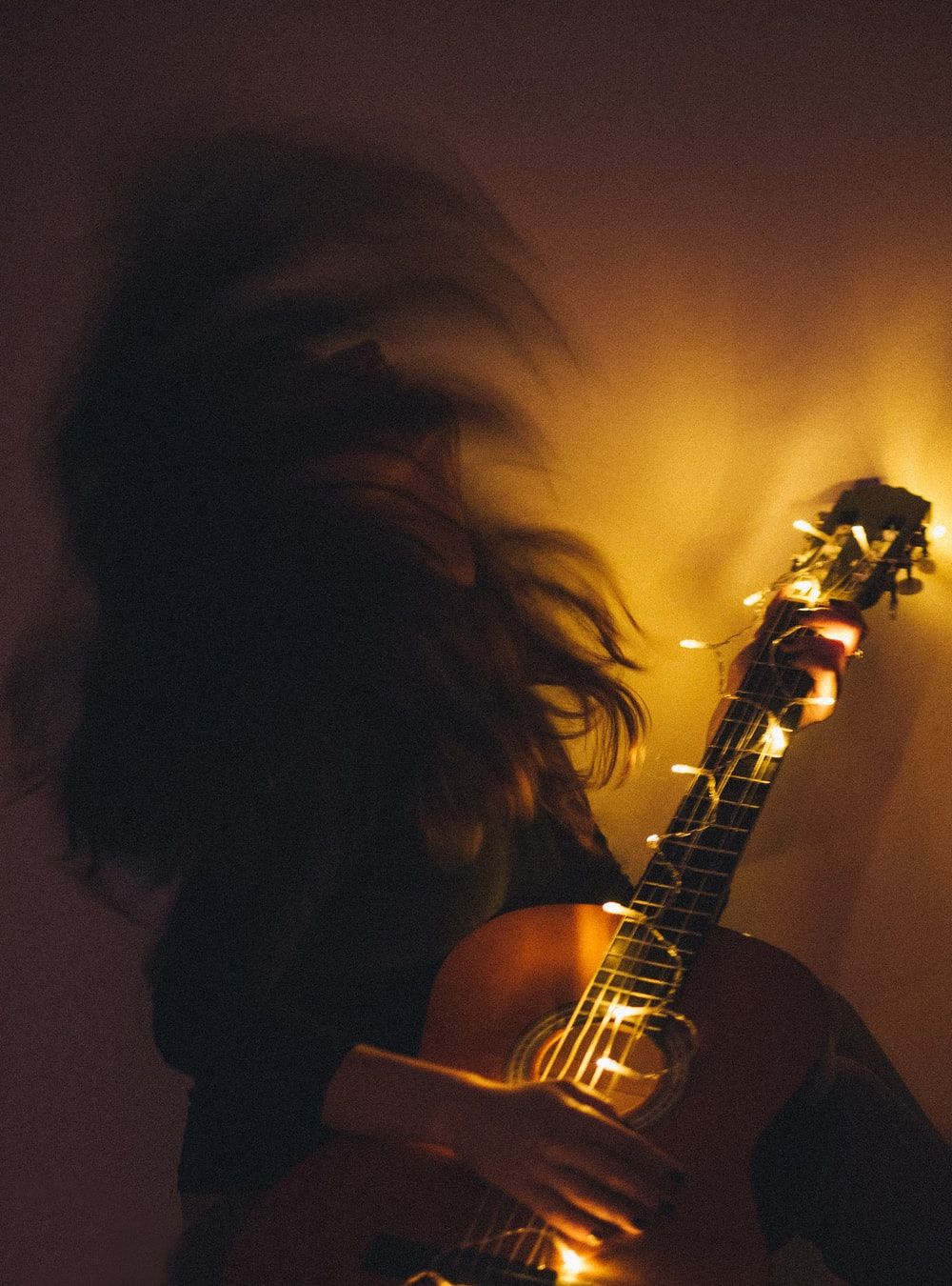 Girl With Guitar Picture [HQ]. Download Free Image & Stock
