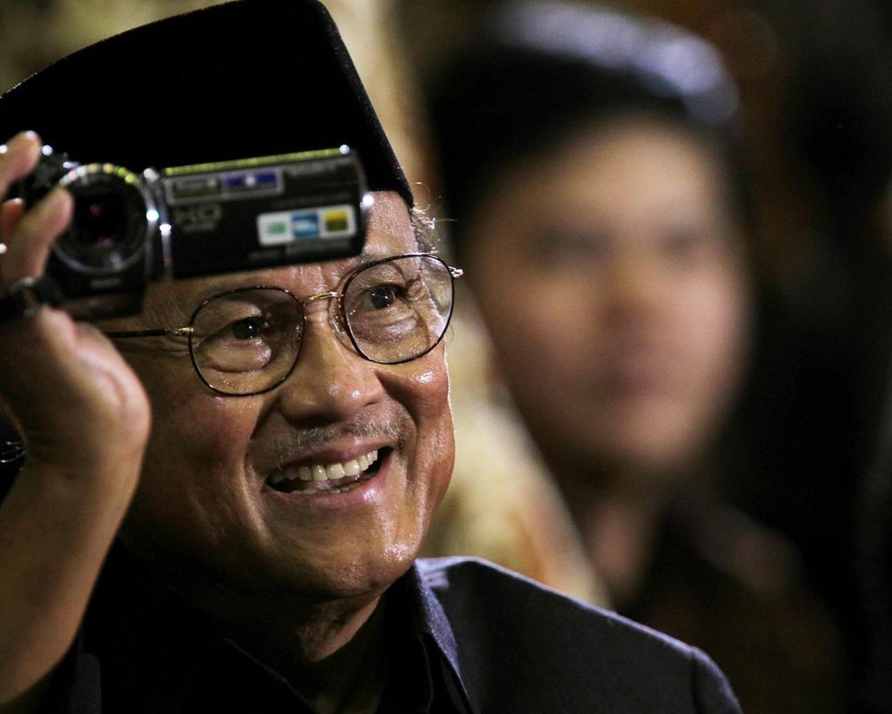 Former Indonesian President Habibie dies at age 83