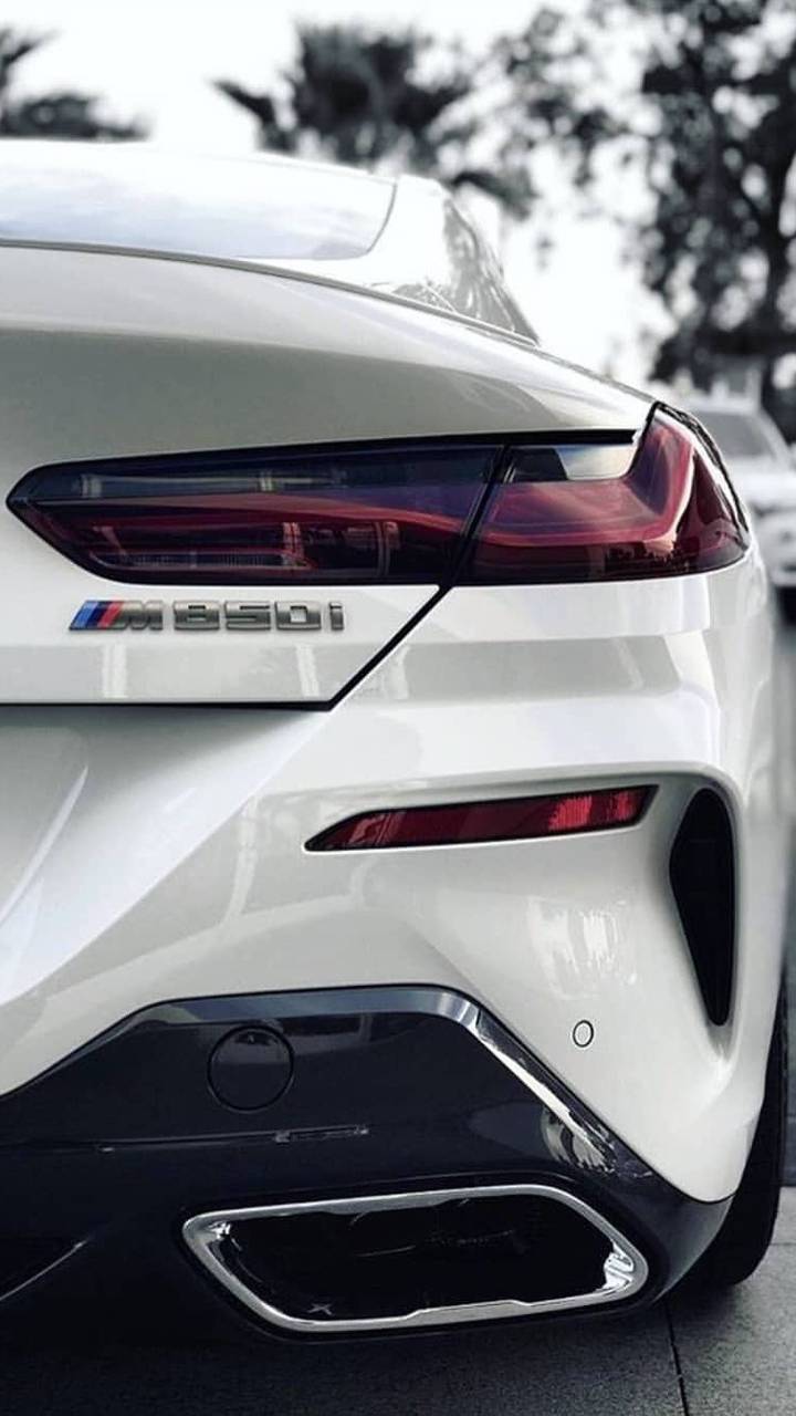 BMW M850i wallpaper
