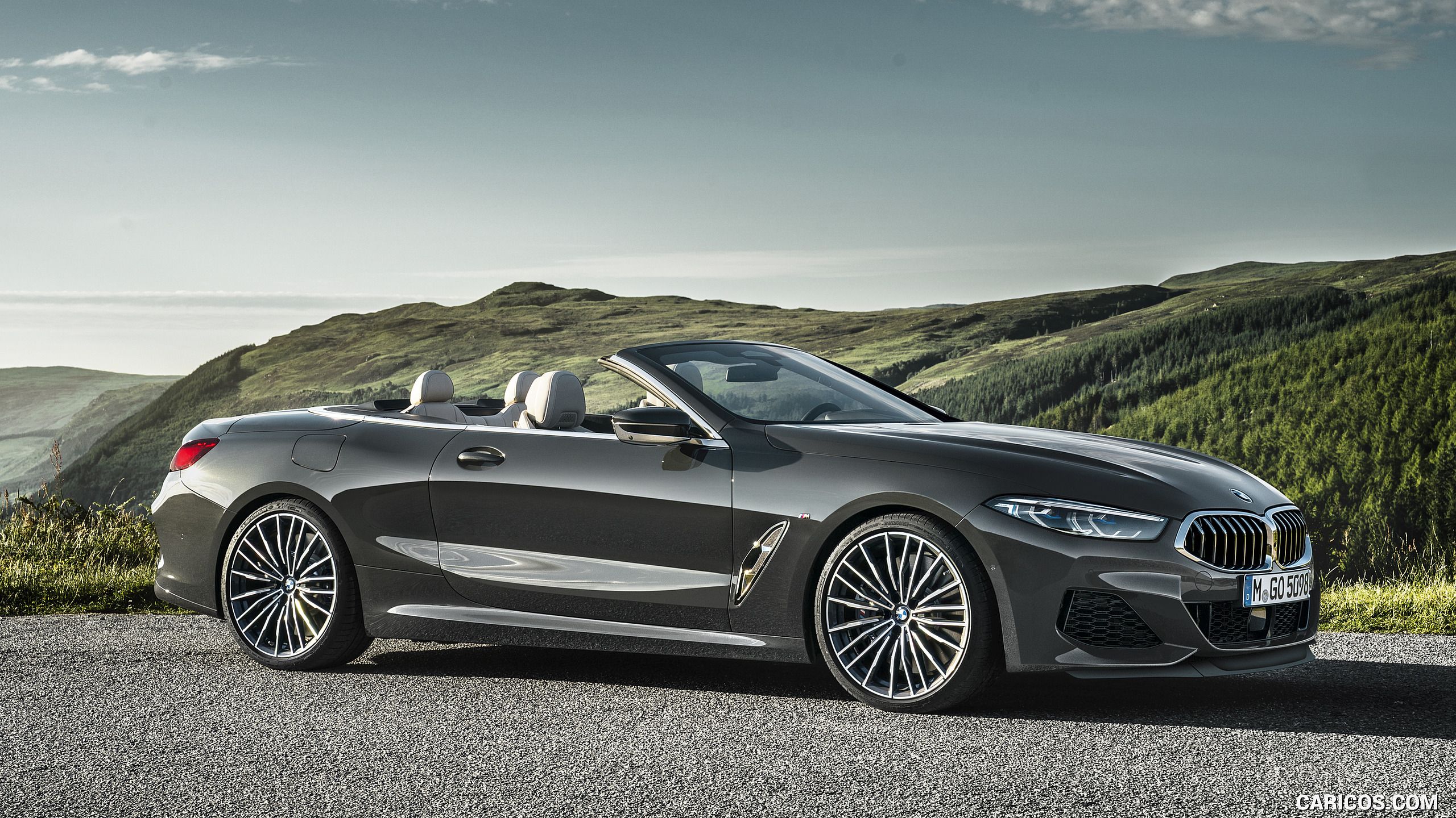 BMW 8 Series Convertible Wallpaper