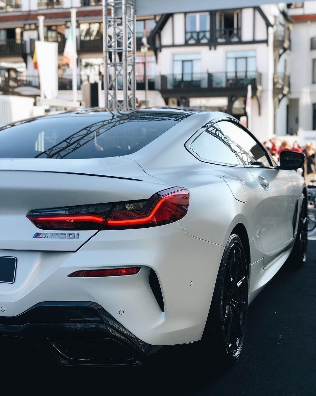 Satin White BMW M850i What do you guys think? #carlifestyle Photo