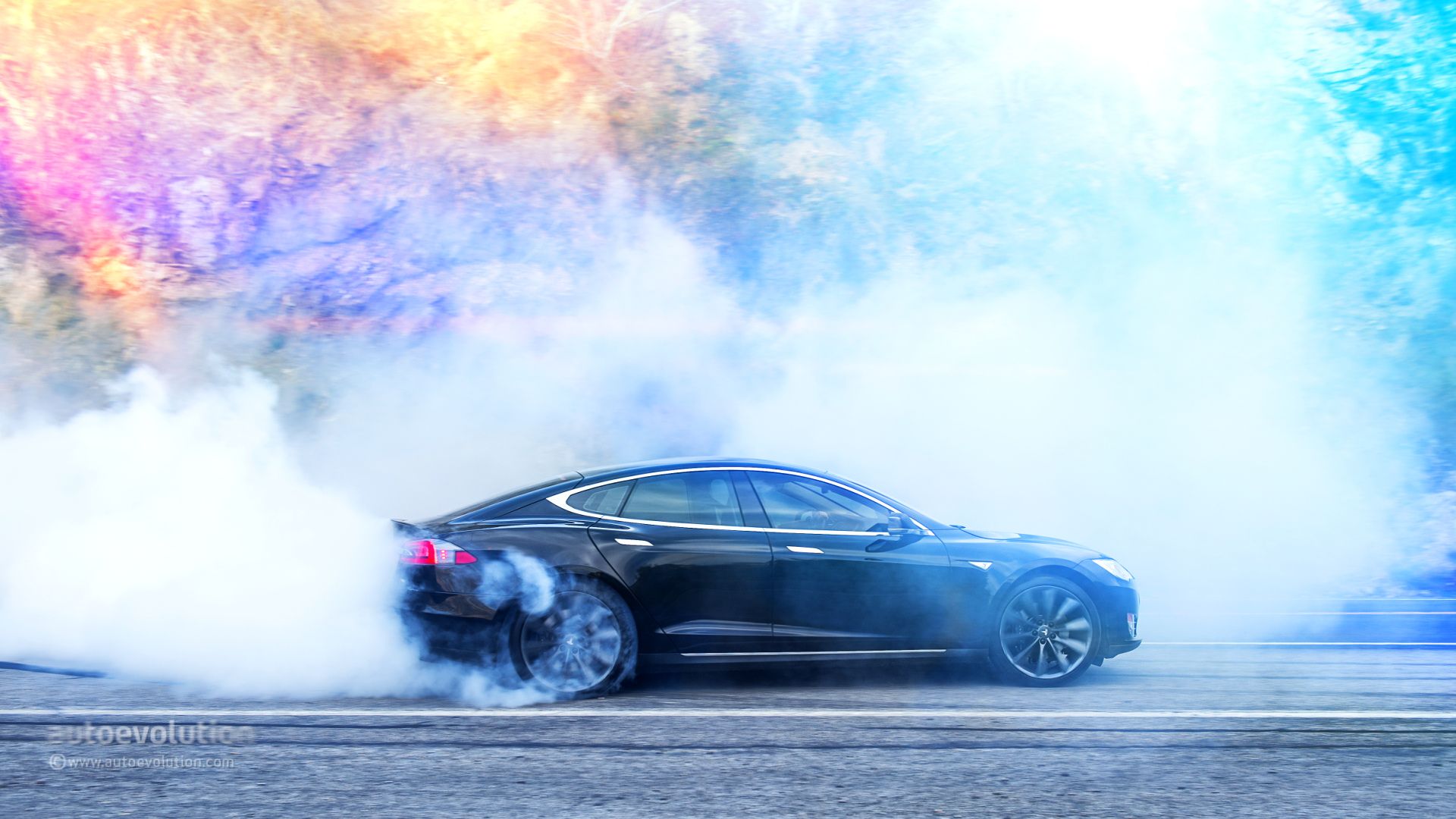 Tesla Model S Doing Monster Burnouts: HD Wallpaper
