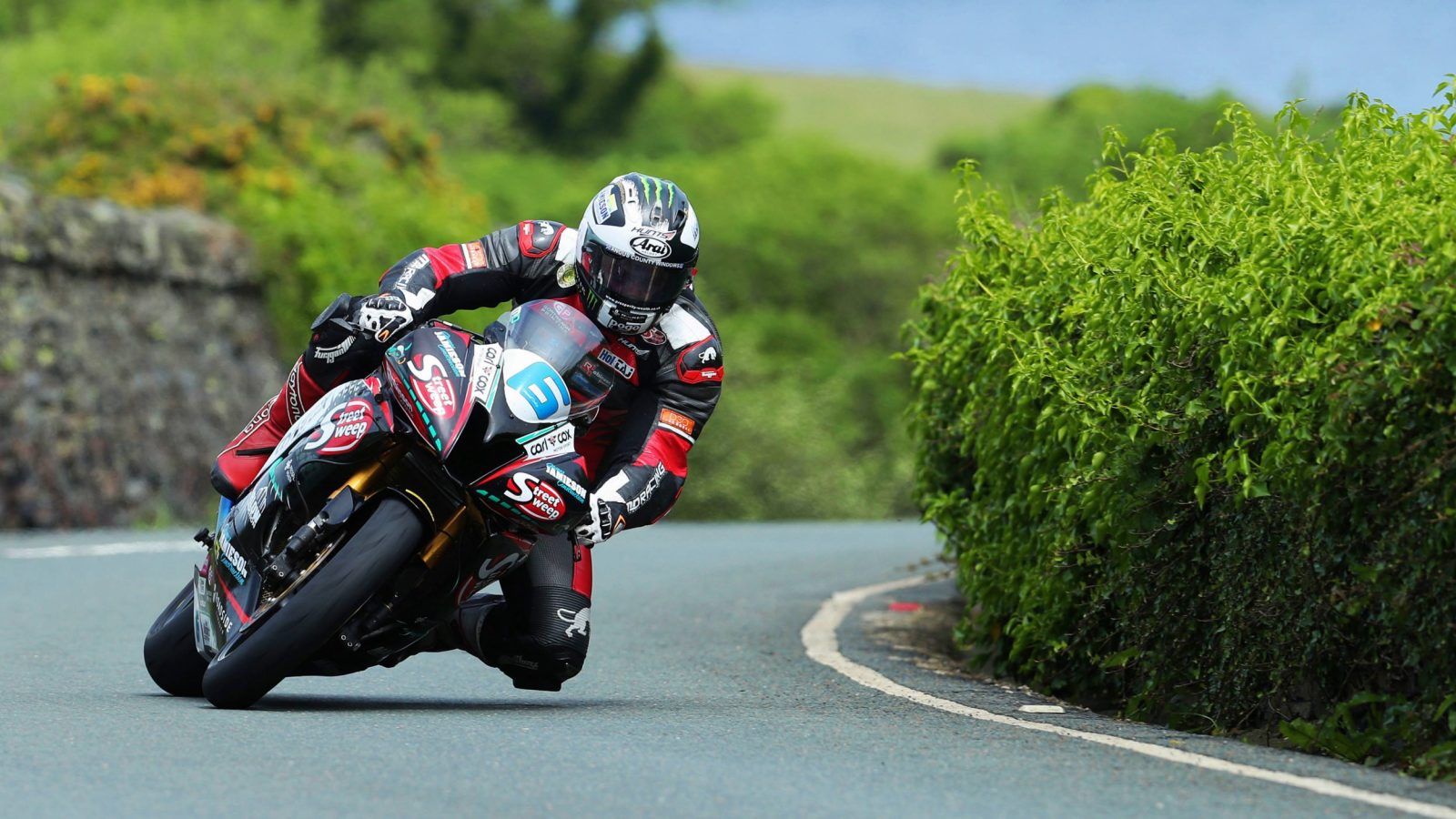 Isle of Man TT races will be halted if drones distract riders