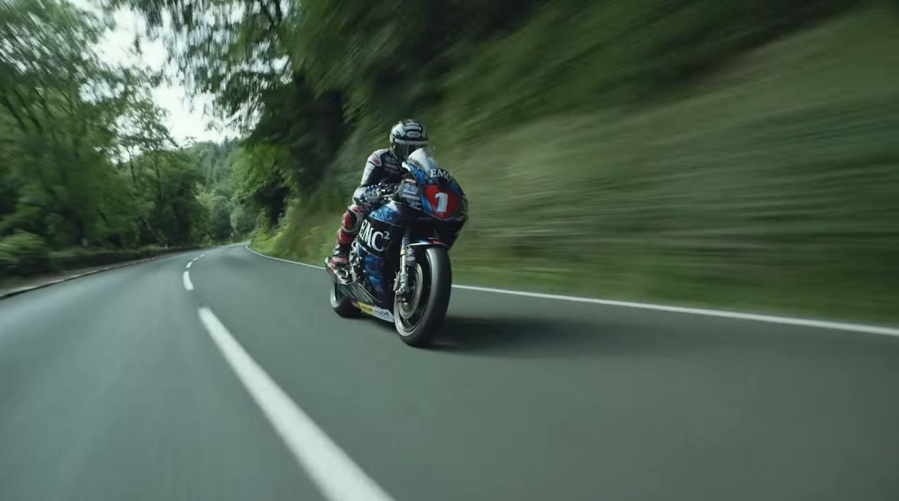 Finding Out Why Isle of Man TT Star John McGuinness Is So Fast