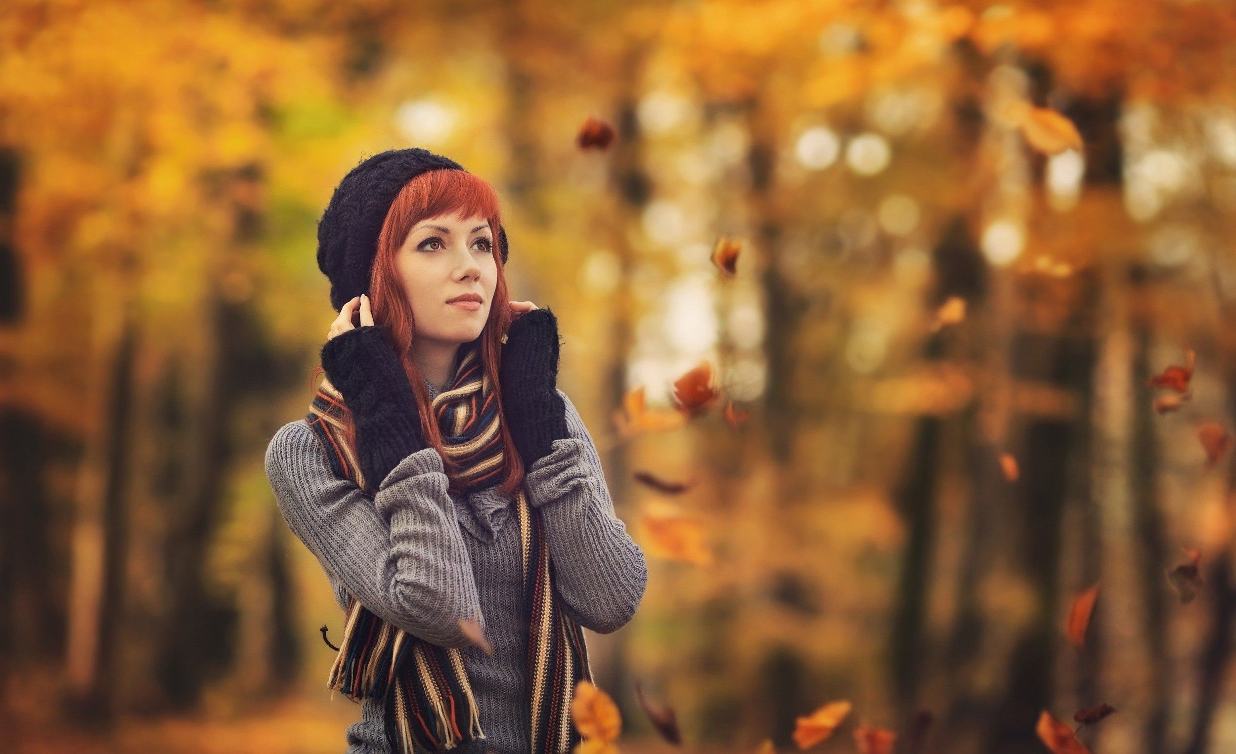 women Outdoors, Model, Leaves, Women Wallpaper HD / Desktop