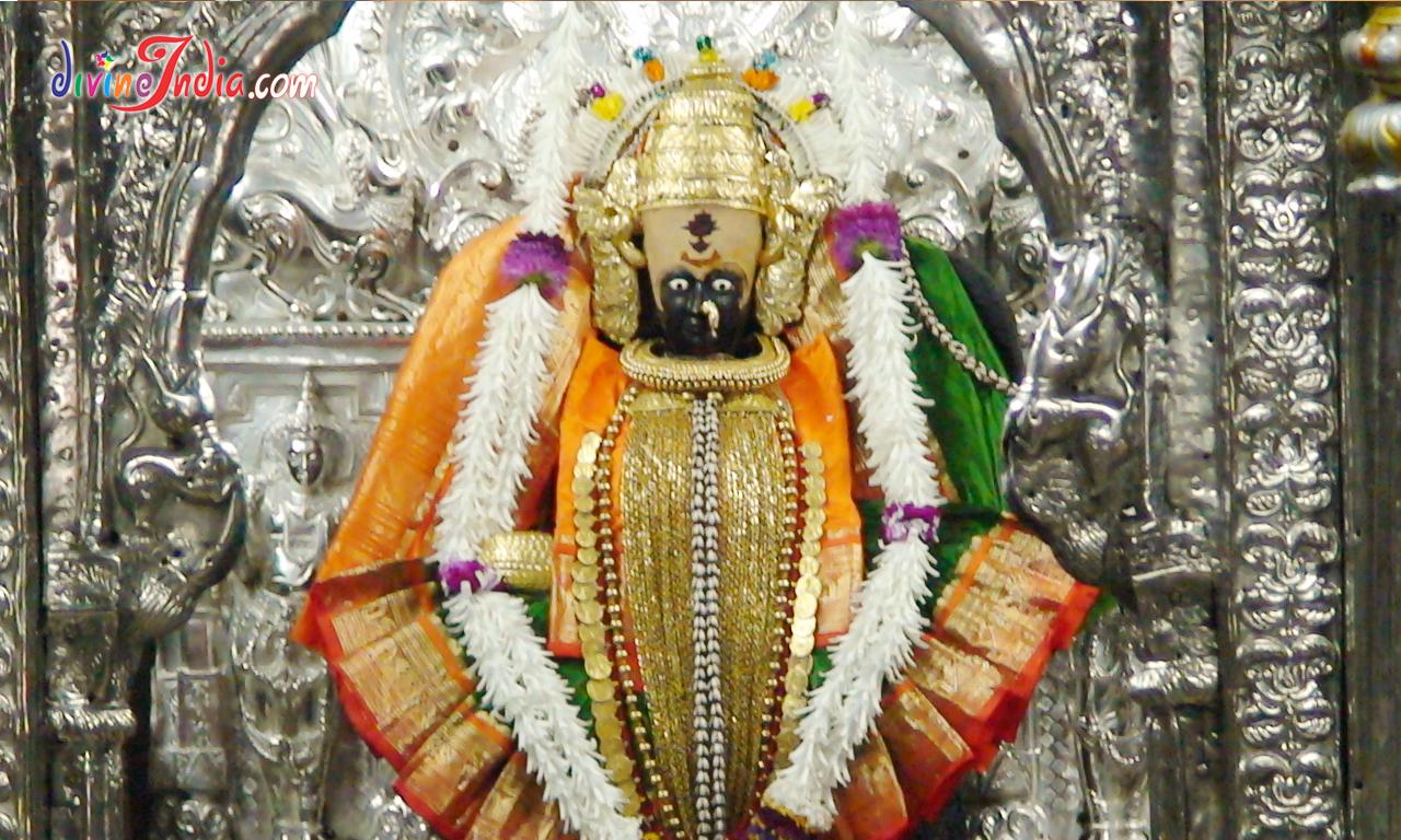 kolhapur mahalaxmi image in yellow saree