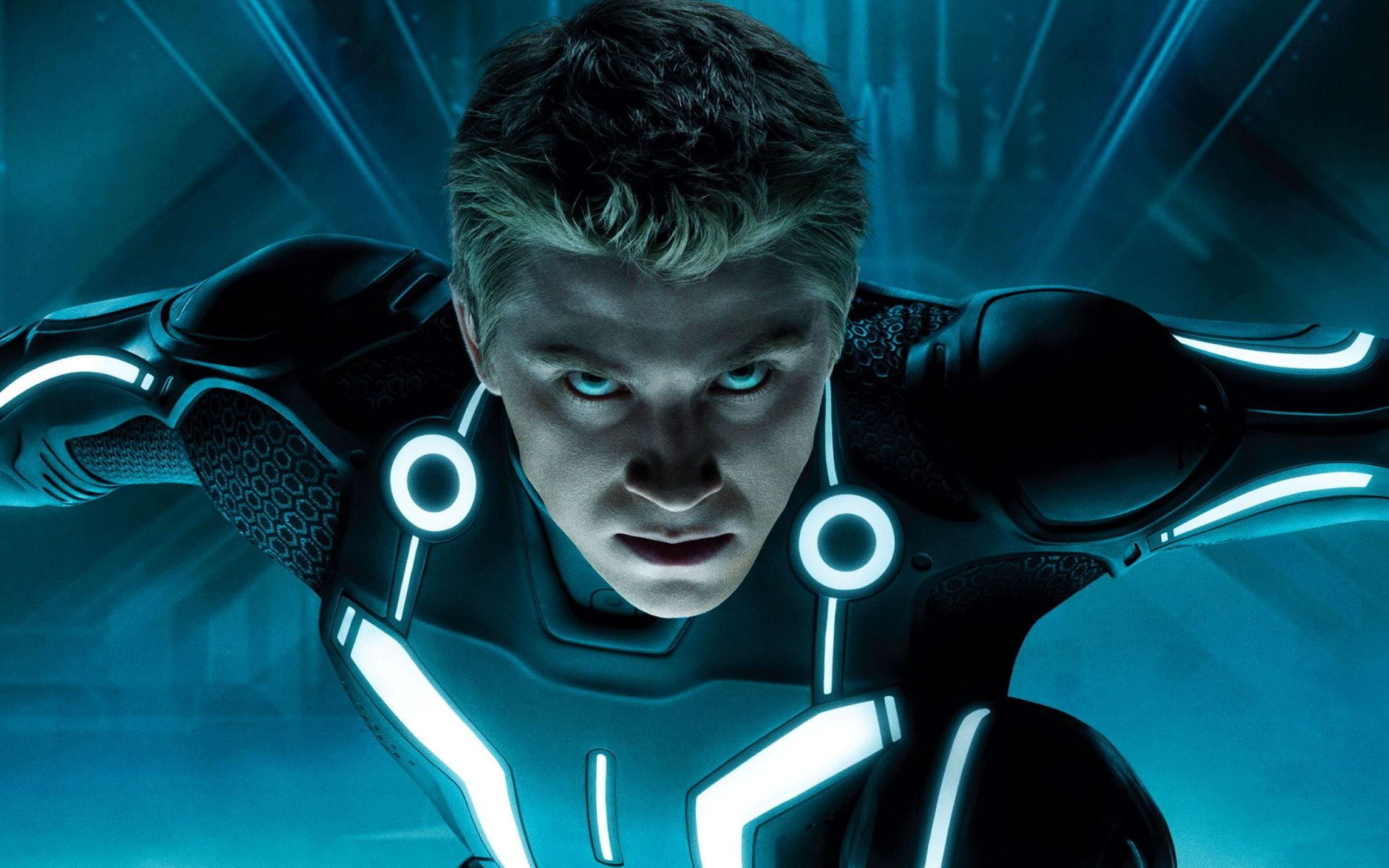 Wallpaper tron, falling, suit, jump, garrett hedlund, tron: legacy desktop wallpaper Movies GoodWP.com