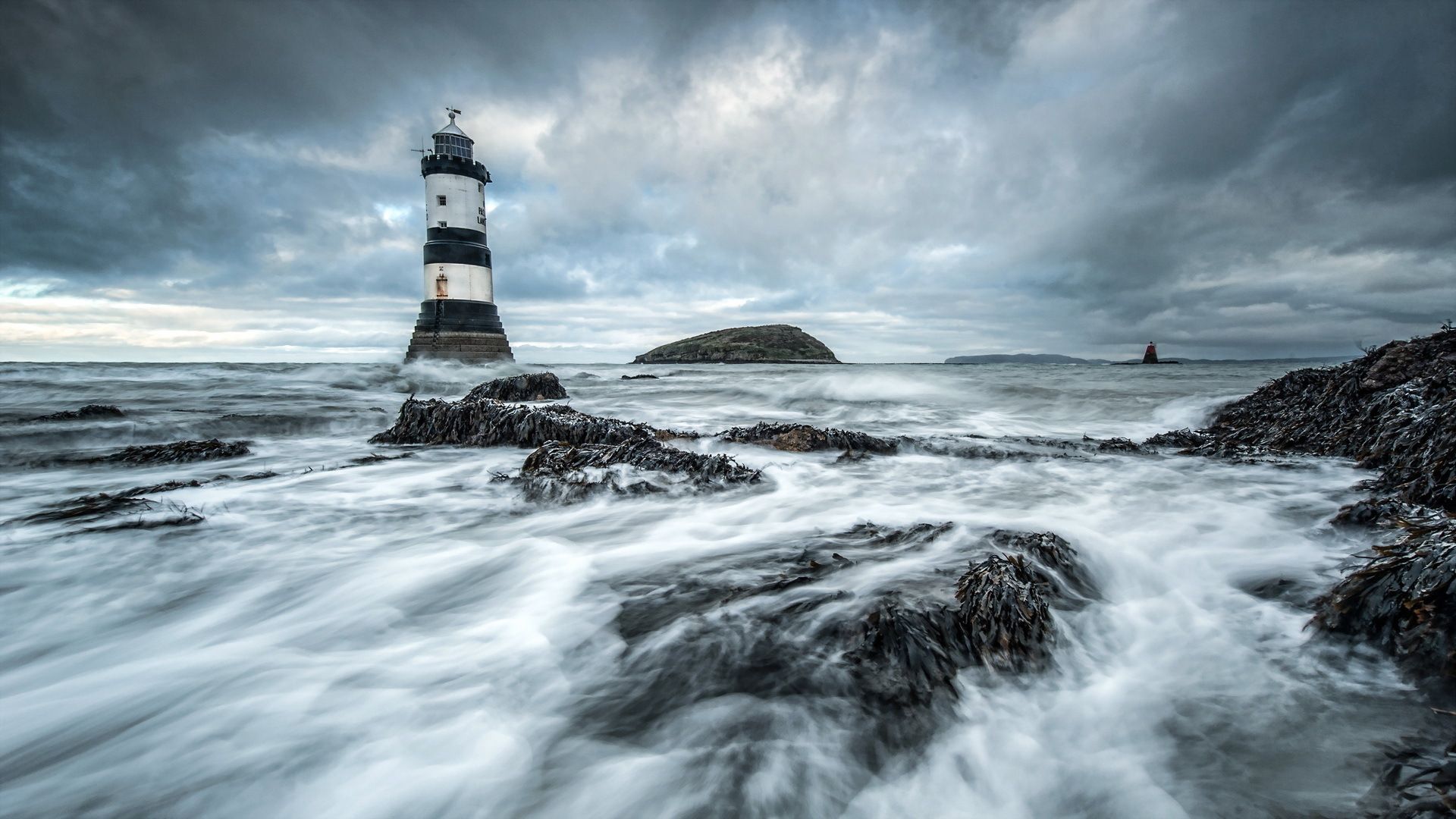 Ocean Lighthouse