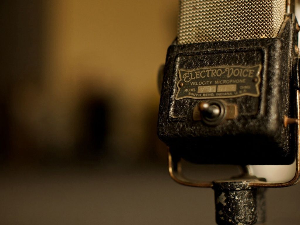 Vintage Mic HD Desktop Wallpaper. Vintage microphone, Old