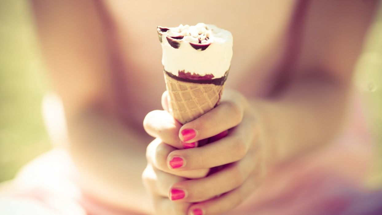 Hands Nails Finger Ice Cream Horn Summer Wallpaperx1080