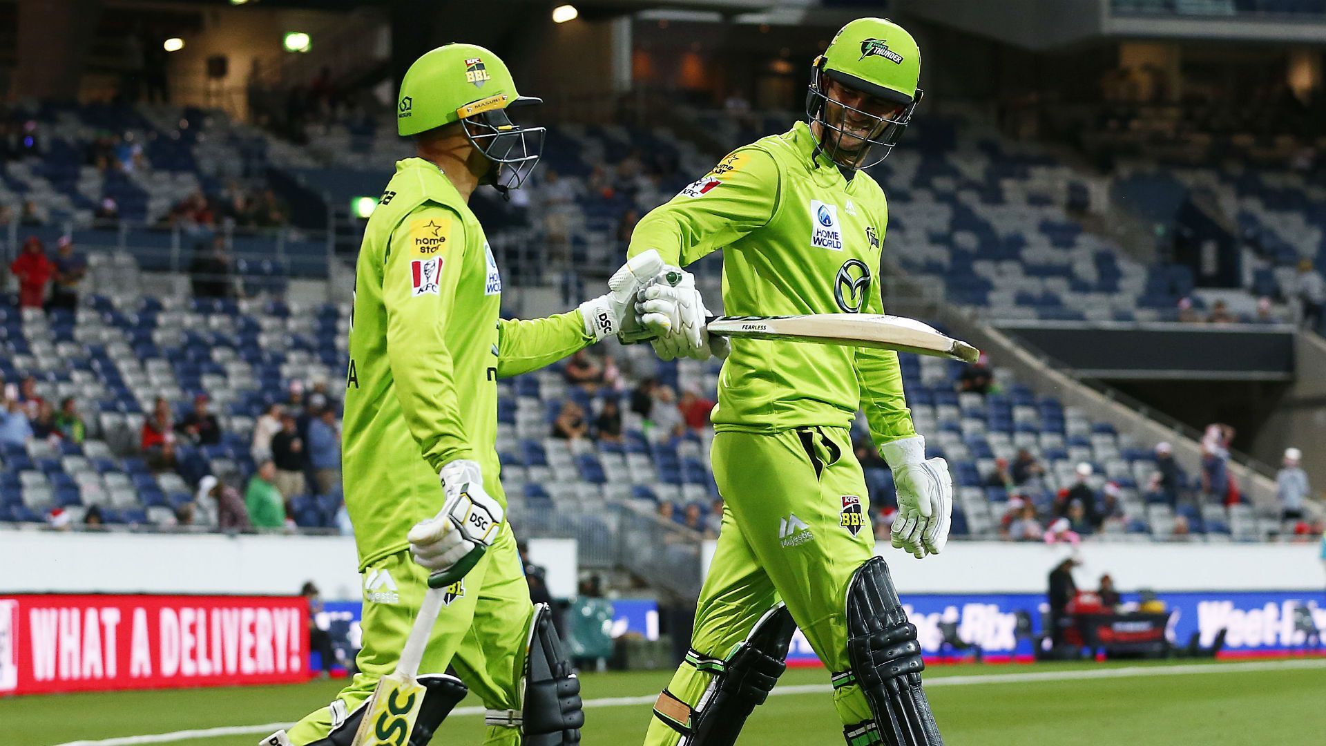 Hales and Khawaja star as Thunder beat Renegades