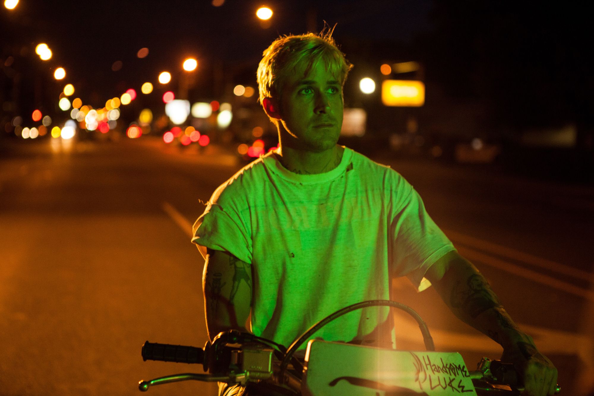 THE PLACE BEYOND THE PINES Image. THE PLACE BEYOND THE PINES Stars Ryan Gosling