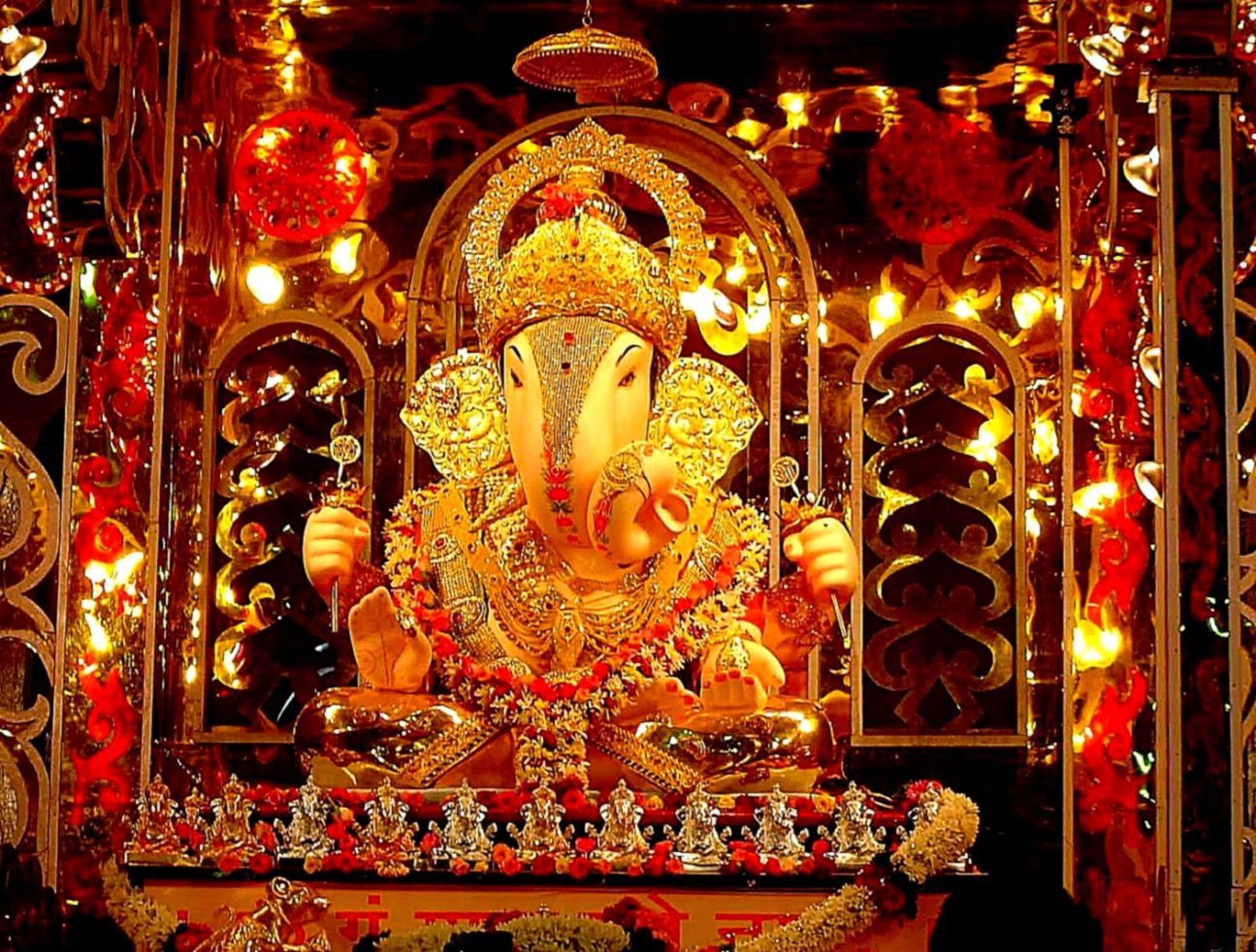 Lord Ganesha HD Wallpaper