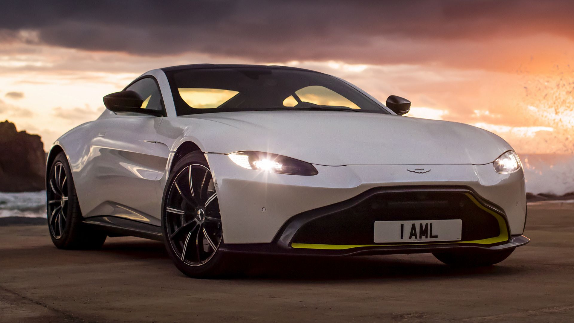 Aston Martin Vantage and HD Image