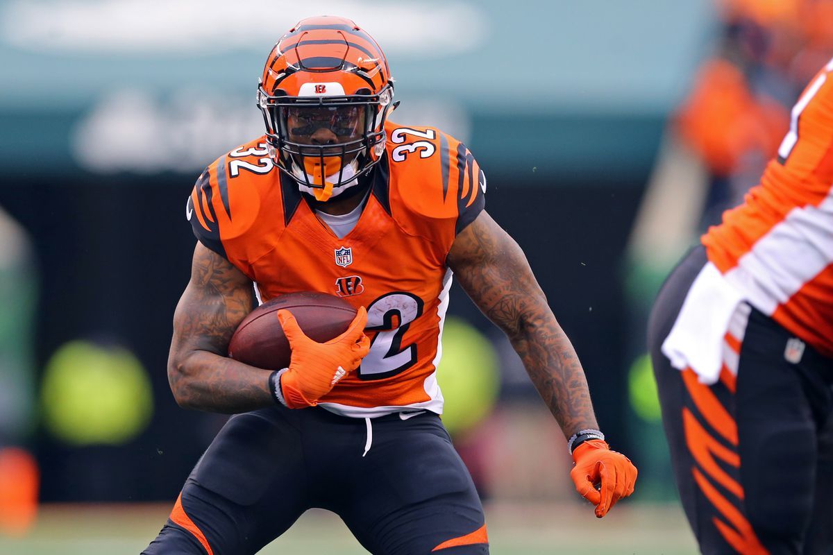 Bengals point to their college mistakes while welcoming Joe Mixon