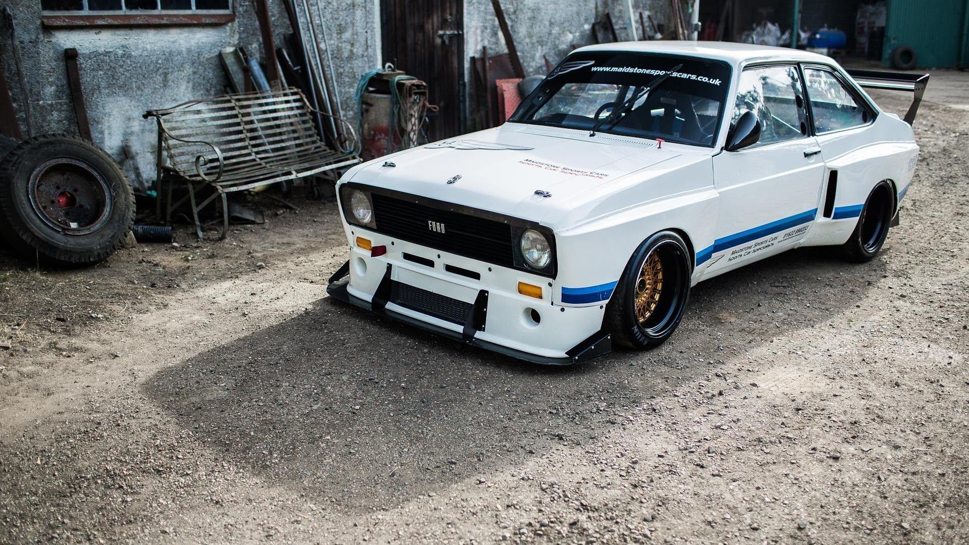 Ford Escort Wallpaper