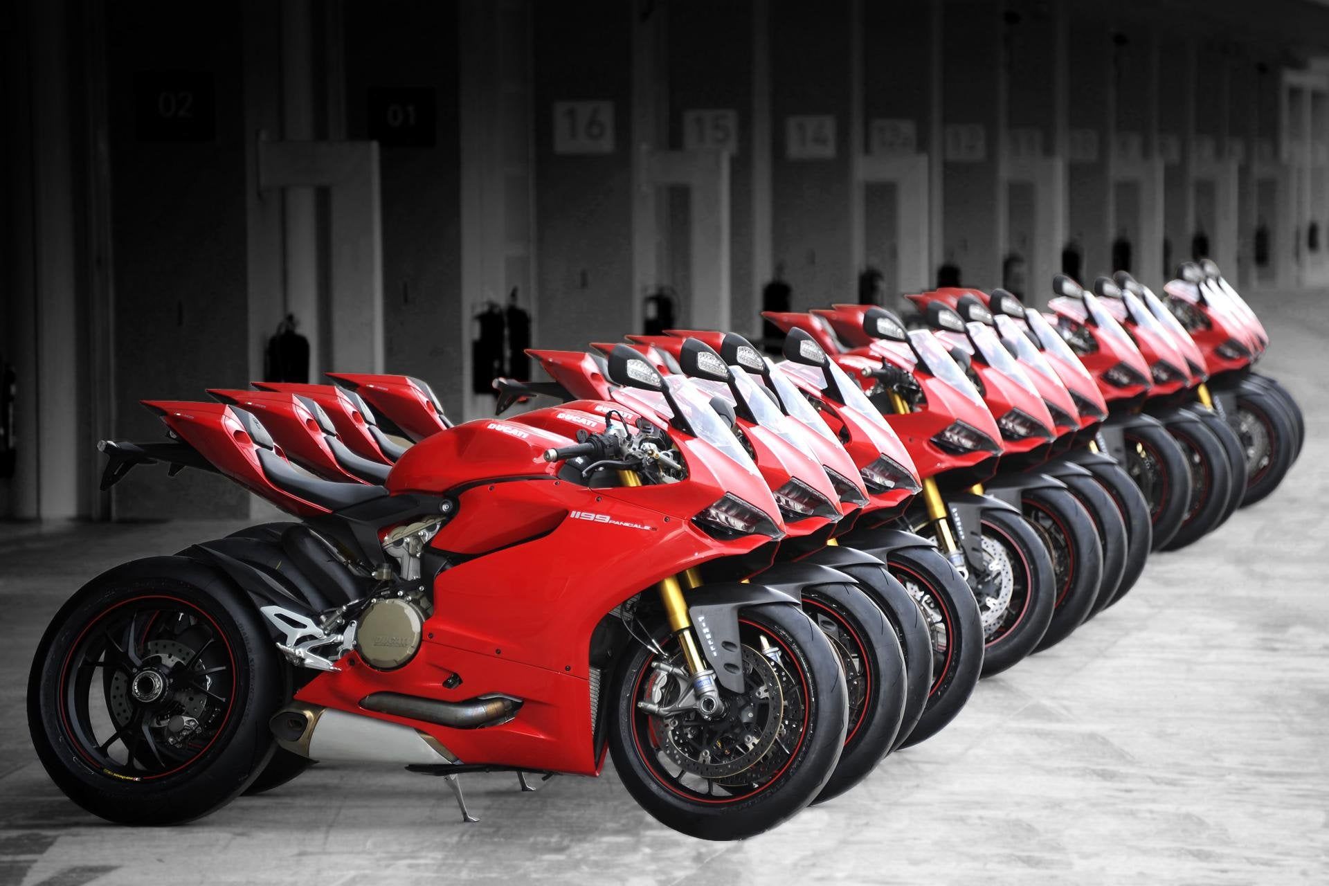 Ducati 1199 Panigale S wallpaper - [1920x1280]