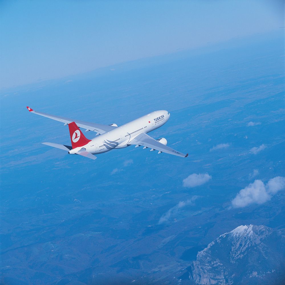 Turkish Airlines to Launch LiveTV and WiFi Onboard