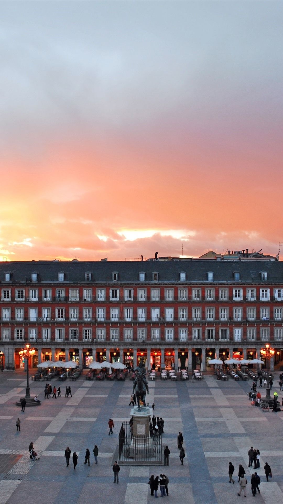 Madrid, Spain, city, exhibition center, square, dusk 1080x1920