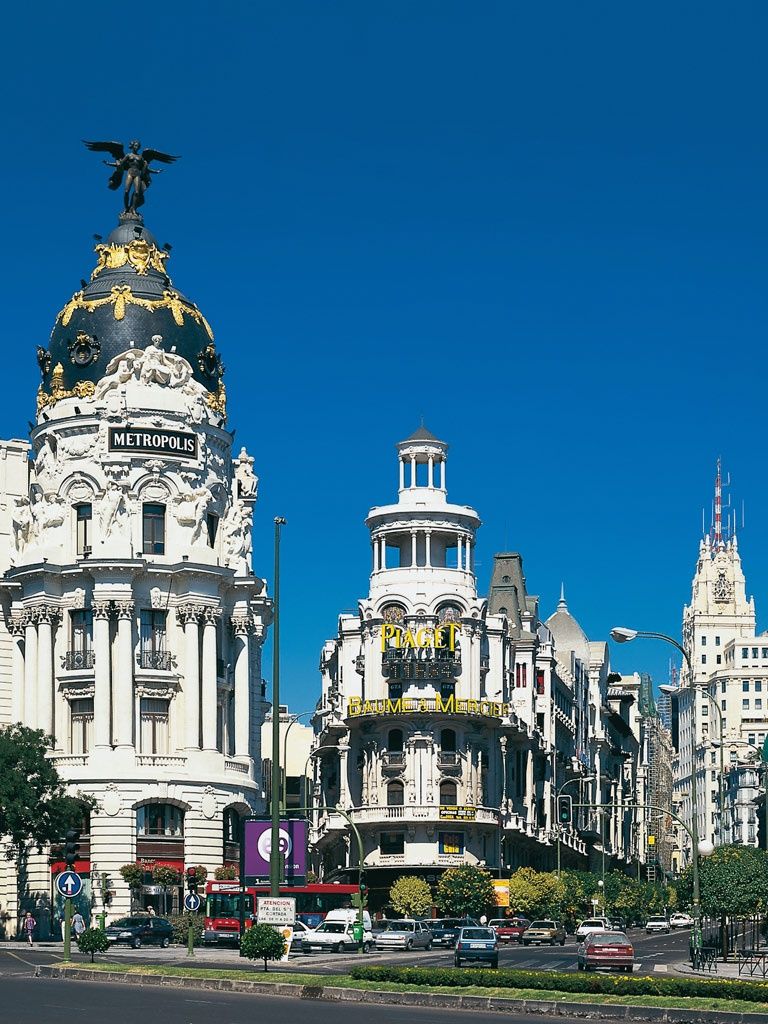 Landmarks Building In Madrid Spain iPhone HD