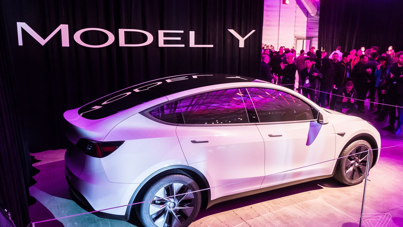Tesla Model Y deliveries begin in the US