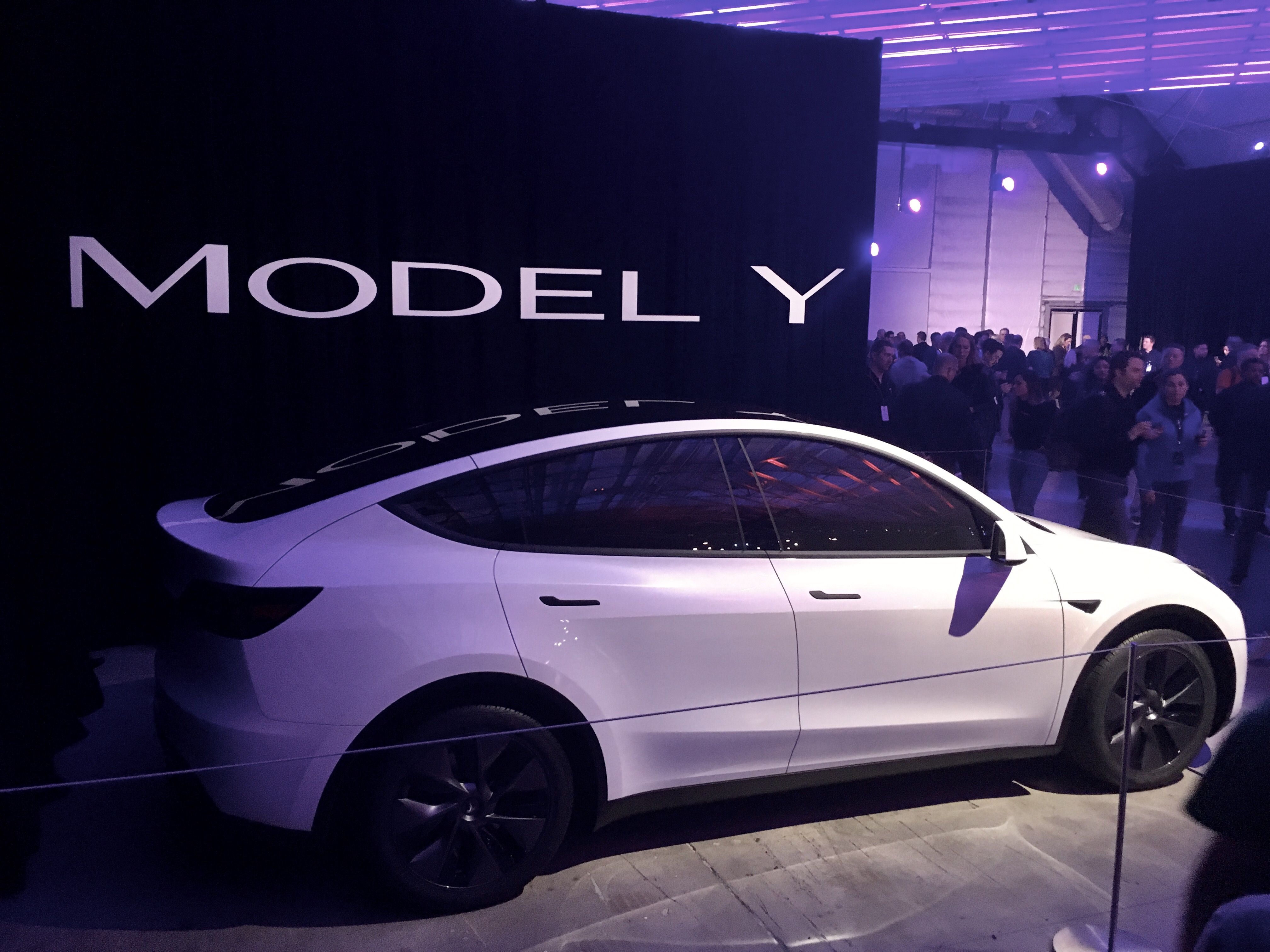 Tesla Model Y reveal, more VW diesel charges, Audi reuses