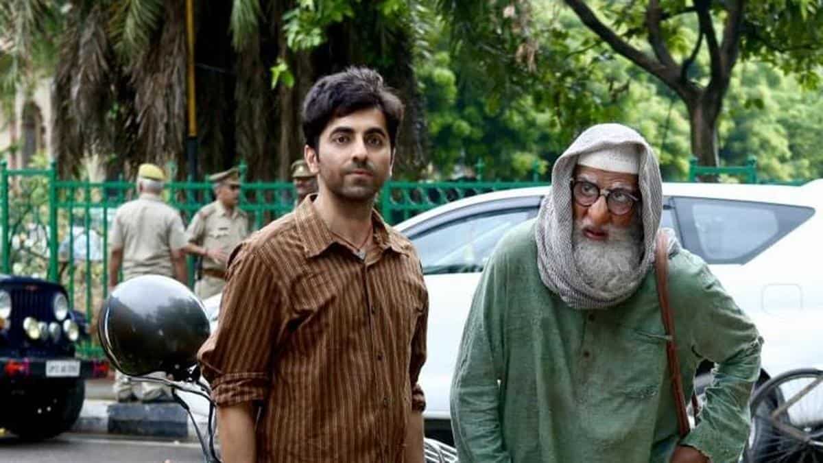 Gulabo Sitabo latest pic: Ayushmann Khurrana's look revealed as he