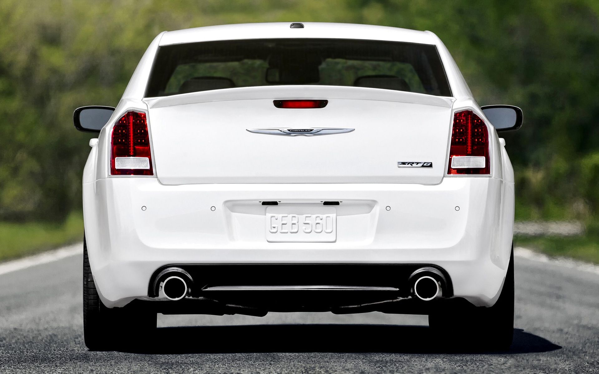 Chrysler 300 SRT8 and HD Image