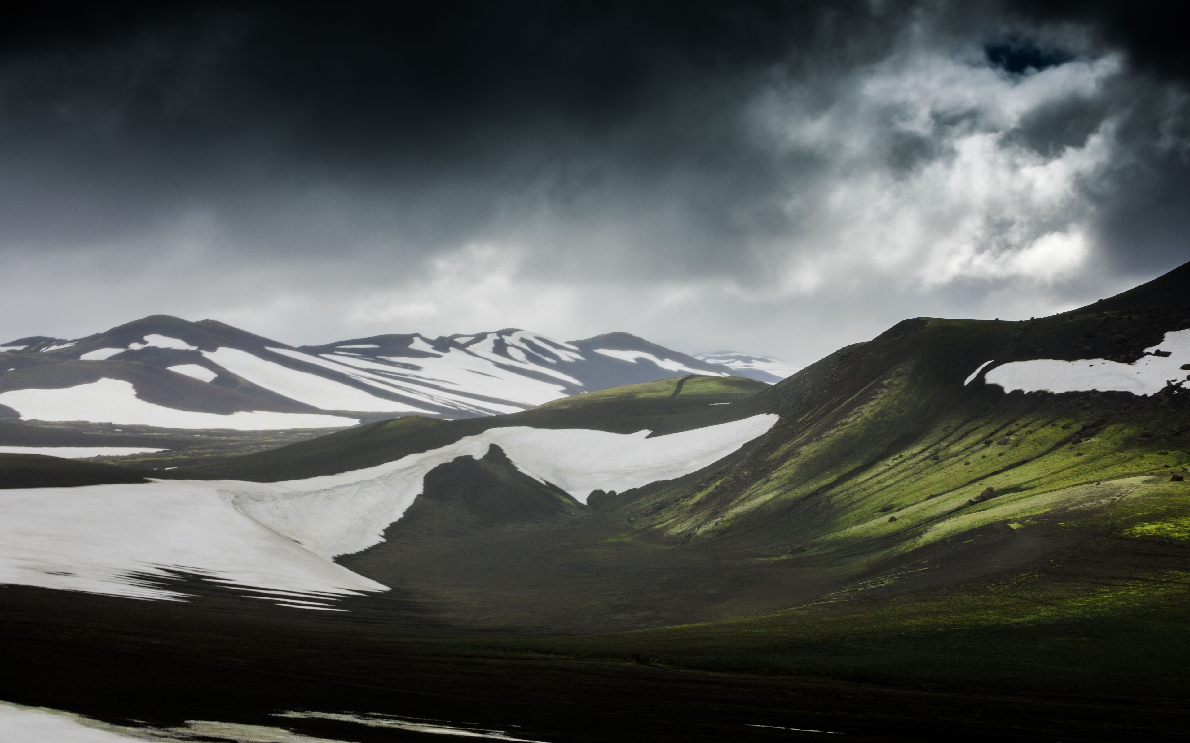 Download Landscape and mountains, cloudy day, Iceland wallpaper