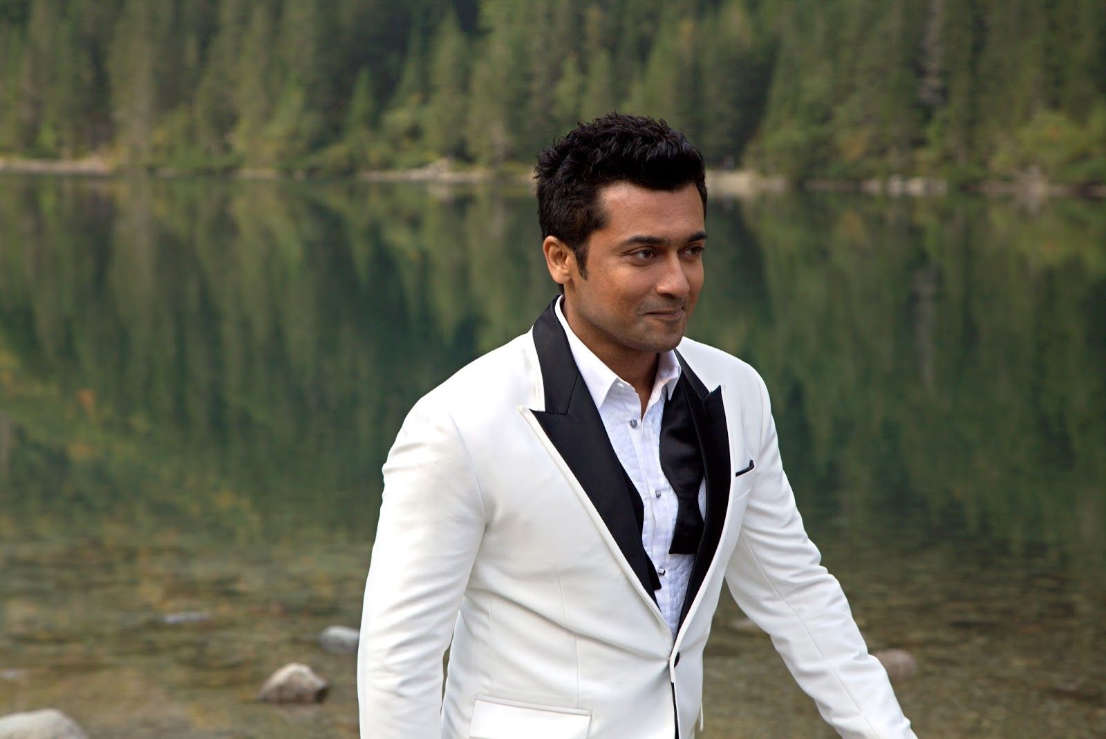 Handsome Surya Fan's Club: Surya In 24 HD Picture