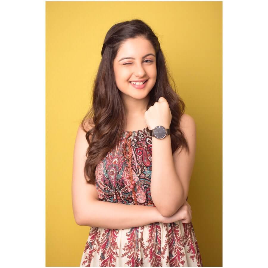 Tunisha Sharma Age, Height, Boyfriend, Pics, Biography, and More